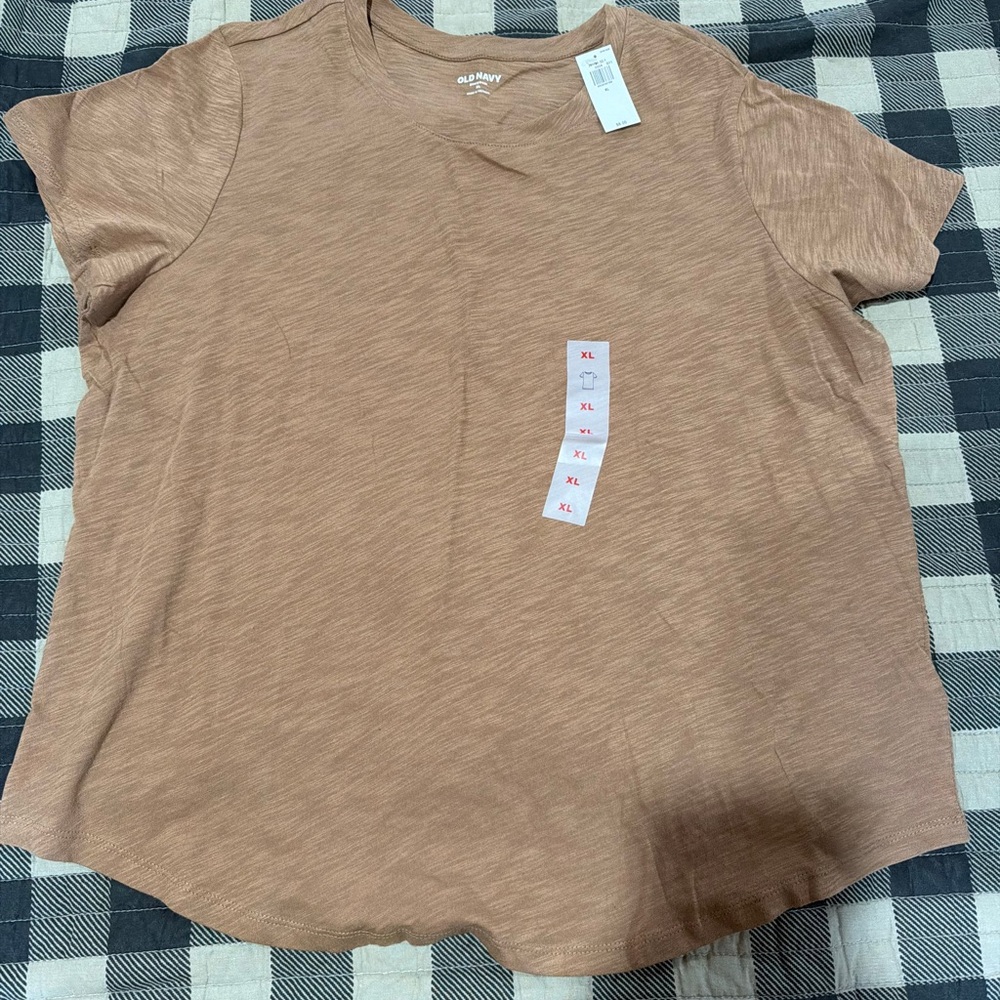 Old Navy Tan Short Sleeve Tee
